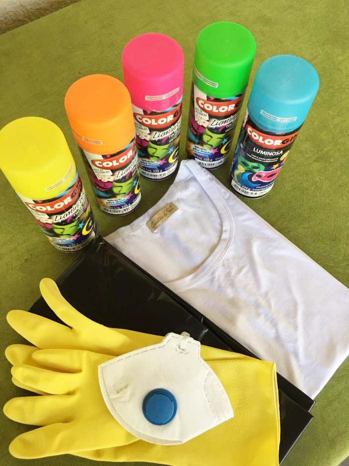 Materiais para personalizar a camisa