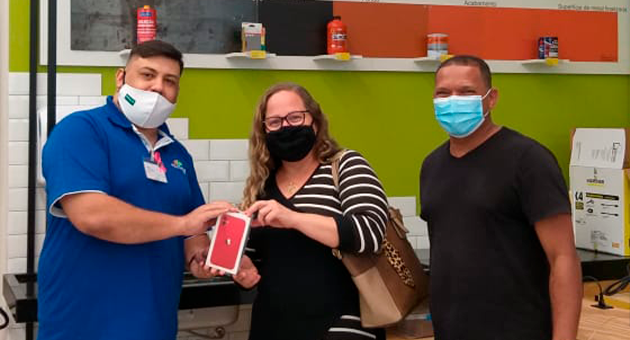 Enfermeira-da-Serra-leva-iPhone11